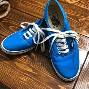 Blue Women’s Van Canvas Shoes Size 6.5